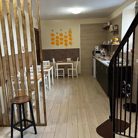 住宿加早餐酒店 Dimora Normanna 阿韦尔萨
